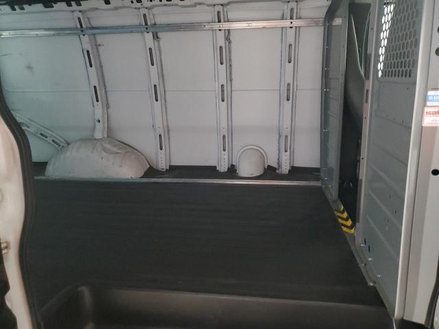 1GCWGAFF9G1121492 - 2016 CHEVROLET EXPRESS G2 WHITE photo 11