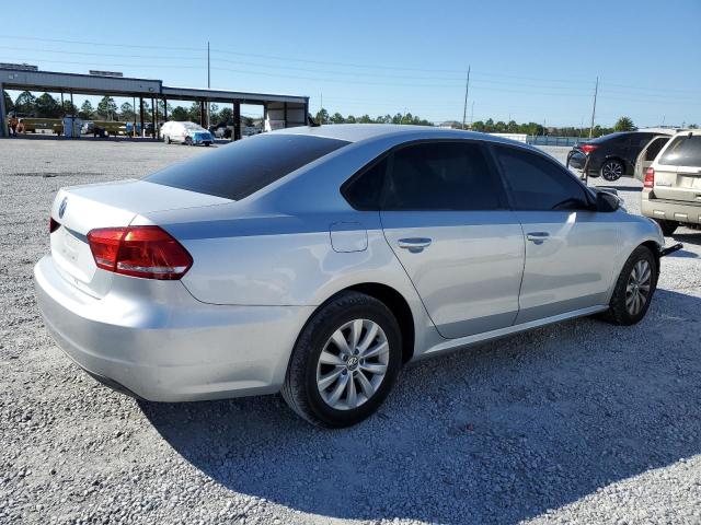 1VWAH7A35CC089305 - 2012 VOLKSWAGEN PASSAT S فضي صورة 3