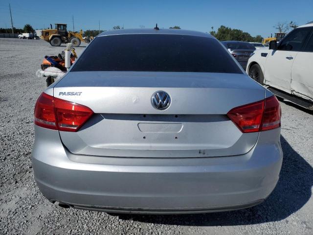 1VWAH7A35CC089305 - 2012 VOLKSWAGEN PASSAT S فضي صورة 6