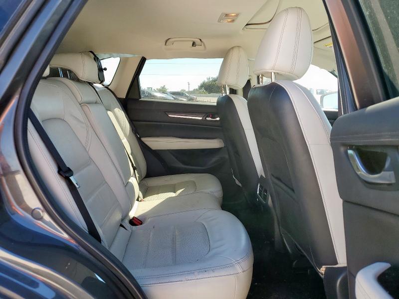 JM3KFBDM3J0409733 - 2018 MAZDA CX-5 GRAND TOURING GRAY photo 11