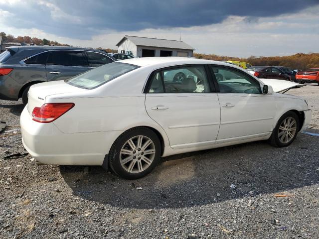 4T1BK36B67U192133 - 2007 TOYOTA AVALON XL WHITE photo 3