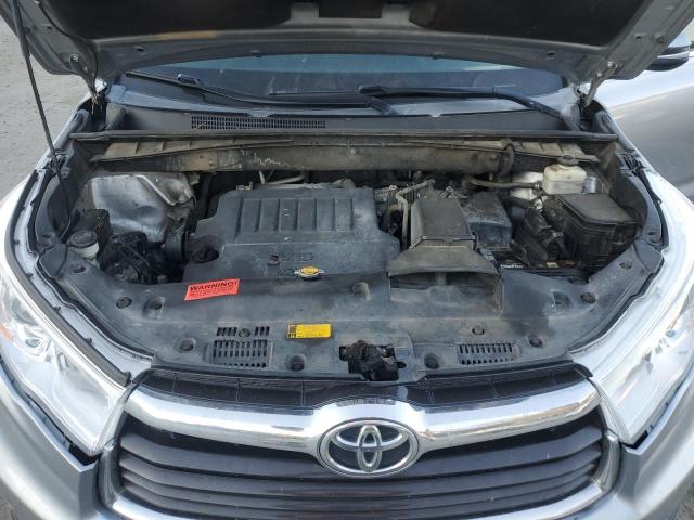5TDKKRFH6FS064716 - 2015 TOYOTA HIGHLANDER XLE ვერცხლისფერი ფოტო 12