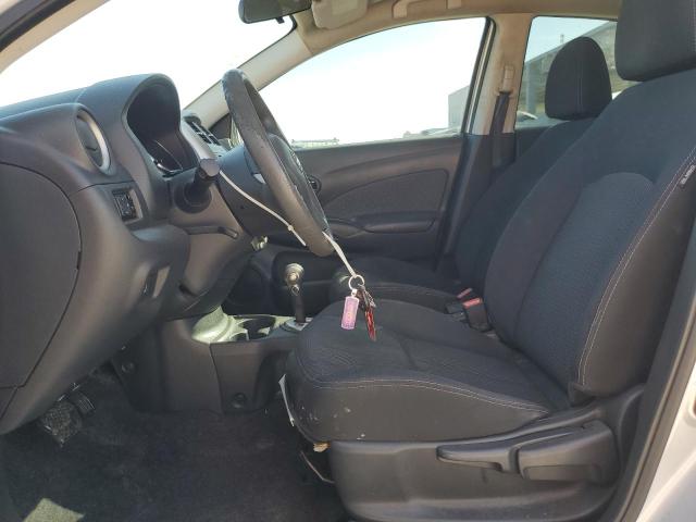 3N1CN7AP6GL873867 - 2016 NISSAN VERSA S 银色 照片 7