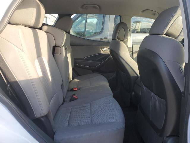 5NMZT3LB1JH080987 - 2018 HYUNDAI SANTA FE S WHITE photo 11