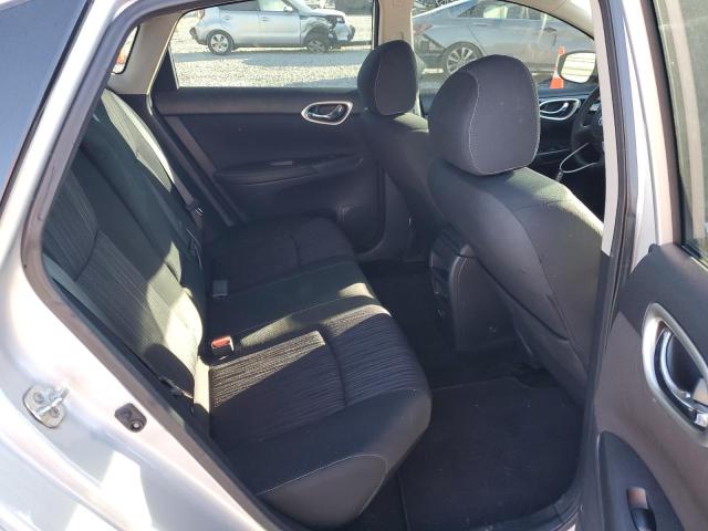 3N1AB7AP0KY299312 - 2019 NISSAN SENTRA S 银色 照片 10