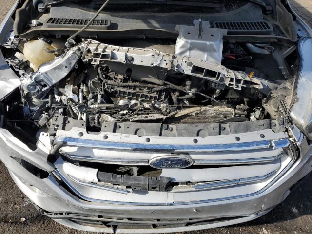 1FMCU9GD0JUA82249 - 2018 FORD ESCAPE SE Silber Foto 11