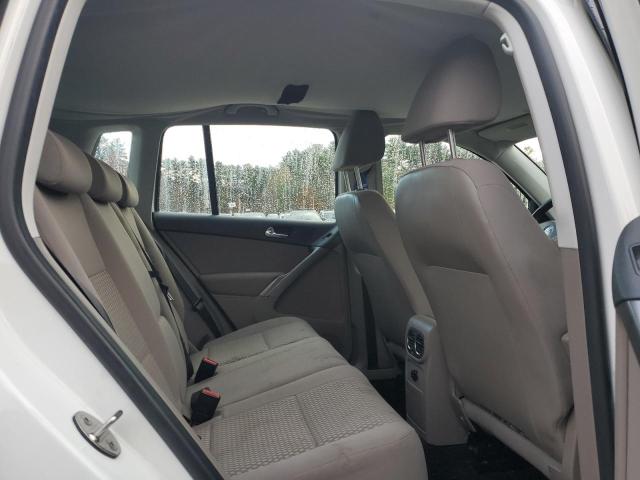WVGAV75N09W517792 - 2009 VOLKSWAGEN TIGUAN S WHITE photo 11