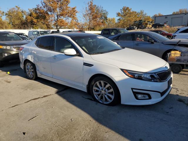 5XXGN4A70FG432596 - 2015 KIA OPTIMA EX WHITE photo 4