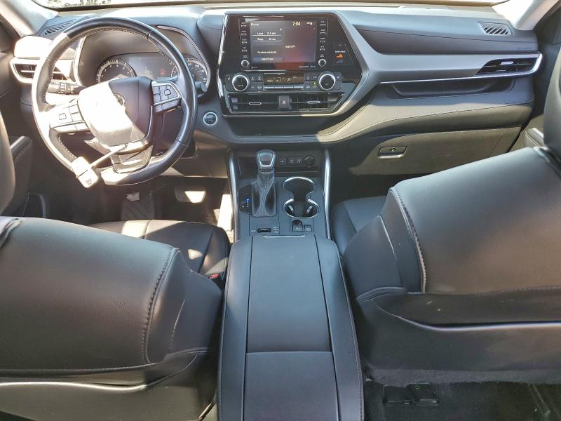 5TDGZRAH2MS080031 - 2021 TOYOTA HIGHLANDER XLE أسود صورة 8