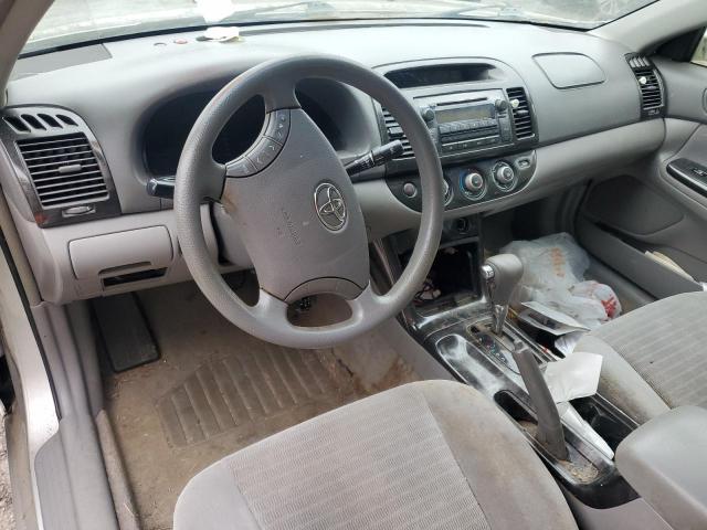 4T1BF32K75U597778 - 2005 TOYOTA CAMRY LE GRAY photo 8