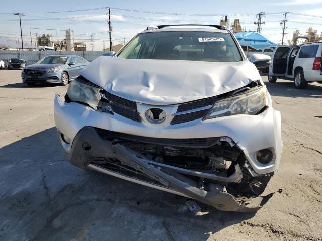 JTMWFREV1FD060193 - 2015 TOYOTA RAV4 XLE Արծաթագույն լուսանկար 5