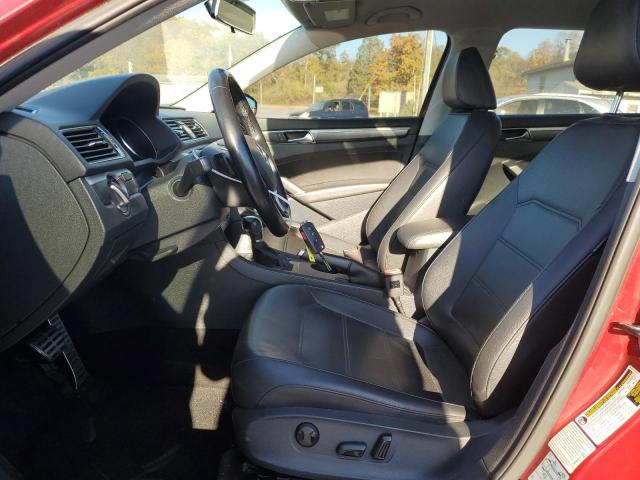 1VWDT7A3XHC052060 - 2017 VOLKSWAGEN PASSAT R-LINE Rouge photo 7