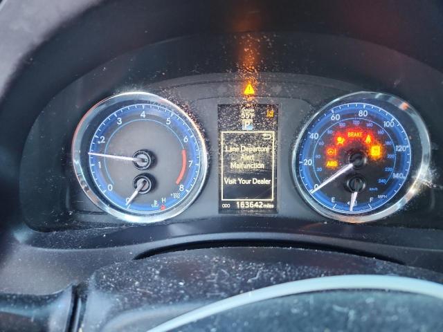 5YFBURHE9JP809392 - 2018 TOYOTA COROLLA L BLUE photo 9