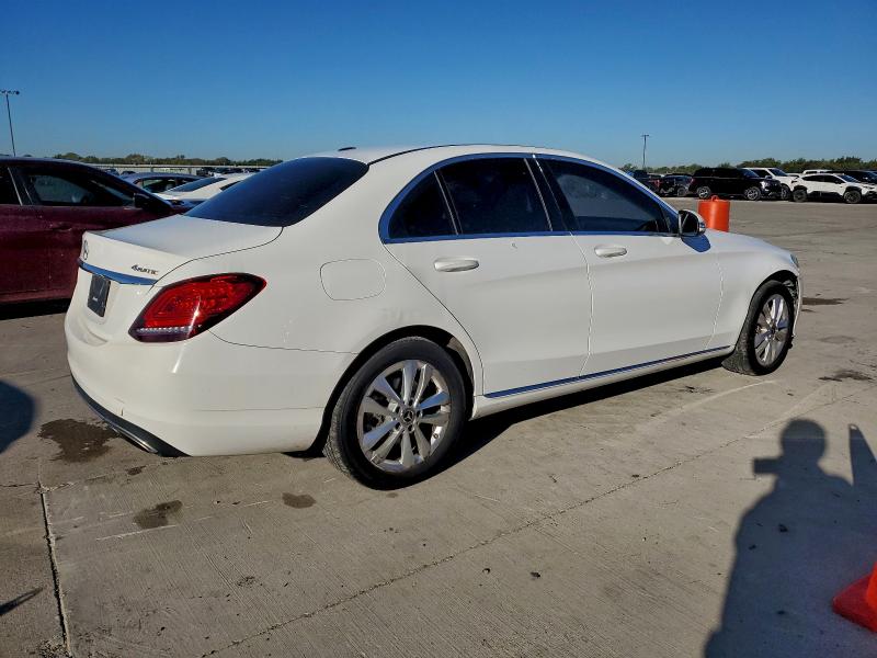 55SWF8EB0KU316650 - 2019 MERCEDES-BENZ C 300 4MATIC WHITE photo 3