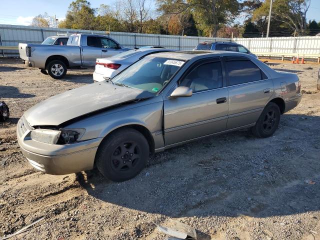 1997 TOYOTA CAMRY LE, 