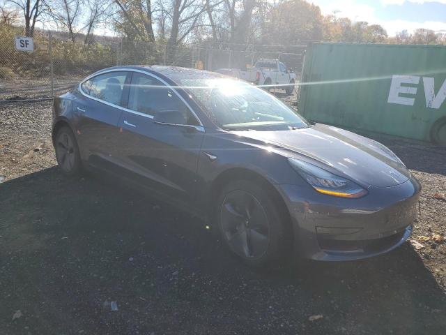 5YJ3E1EB1LF589967 - 2020 TESLA MODEL 3 Gris photo 4
