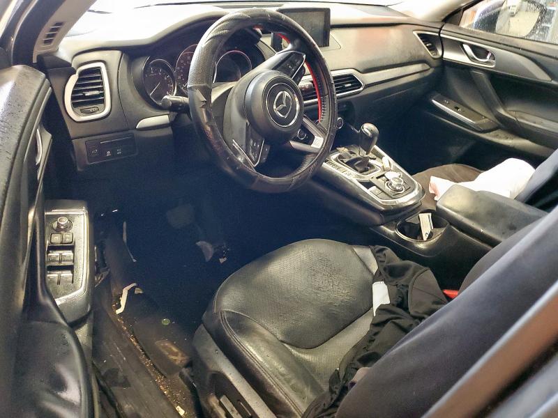 JM3TCACYXJ0212022 - 2018 MAZDA CX-9 TOURING رمادي صورة 8