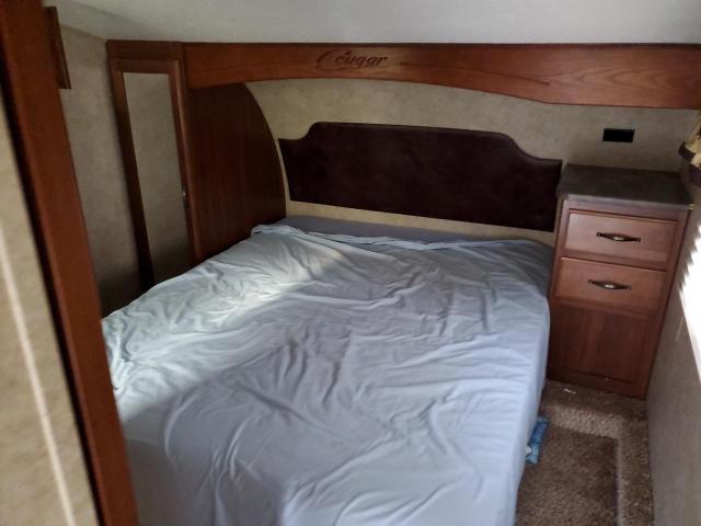4YDF28S23D2507032 - 2013 KEYSTONE COUGAR WHITE photo 5