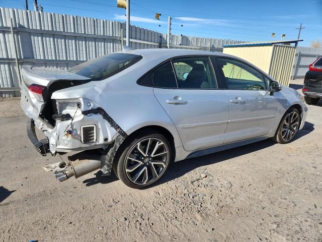 JTDS4MCE8N3502496 - 2022 TOYOTA COROLLA SE SILVER photo 3