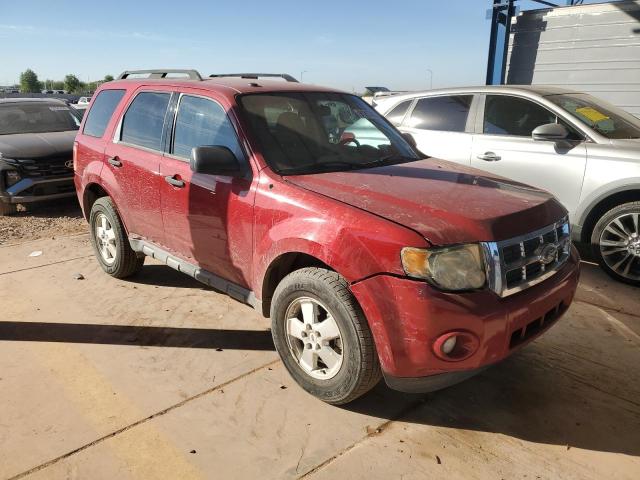 1FMCU0D74BKB59776 - 2011 FORD ESCAPE XLT RED photo 4