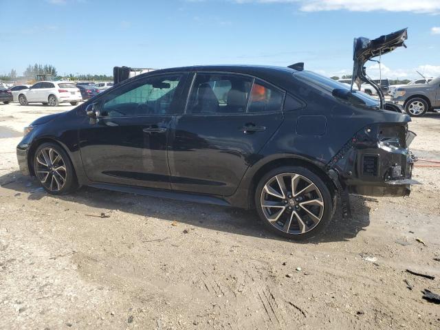 5YFP4RCE1LP014076 - 2020 TOYOTA COROLLA SE BLACK photo 2