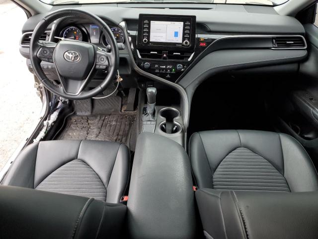 4T1G11AK5NU635941 - 2022 TOYOTA CAMRY SE Сұр фото 8