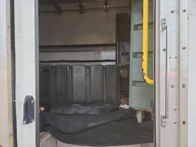 1FVACWDT6BDBD0558 - 2011 FREIGHTLINER M2 106 MEDIUM DUTY WHITE photo 6