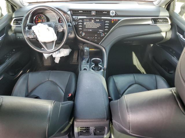 4T1BZ1HKXJU004587 - 2018 TOYOTA CAMRY XSE SILVER photo 8