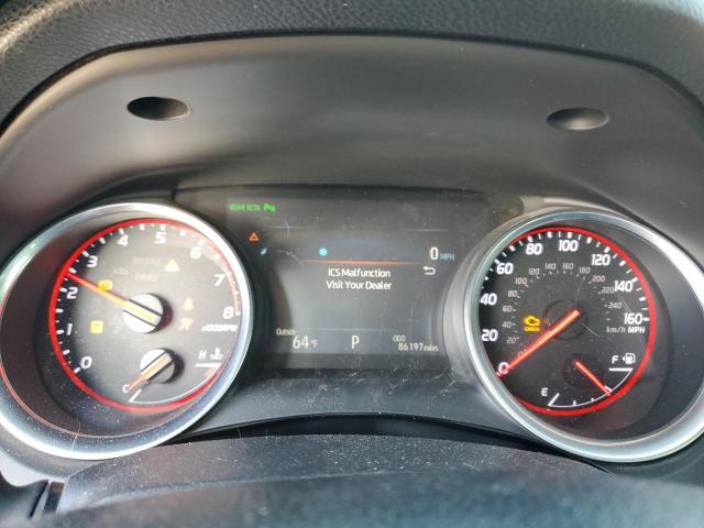 4T1BZ1HKXJU004587 - 2018 TOYOTA CAMRY XSE SILVER photo 9