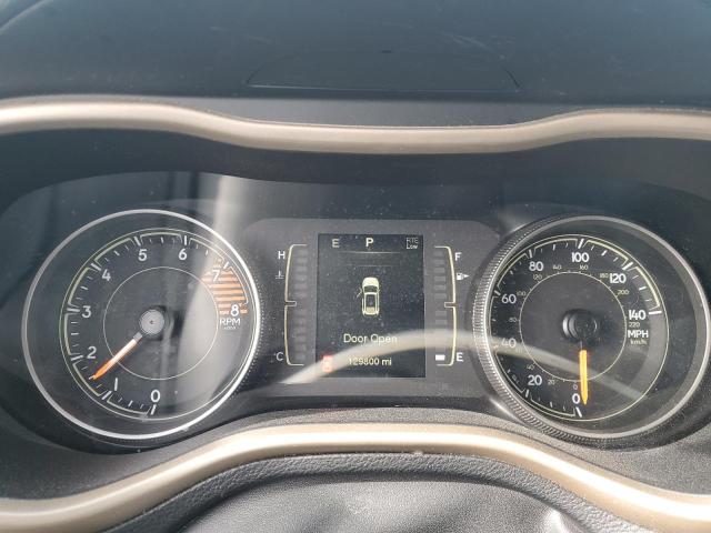 1C4PJMCS1GW218536 - 2016 JEEP CHEROKEE LATITUDE BLACK photo 9