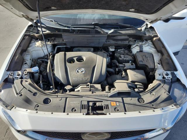 JM3KFBDM8J0354633 - 2018 MAZDA CX-5 GRAND TOURING WHITE photo 12