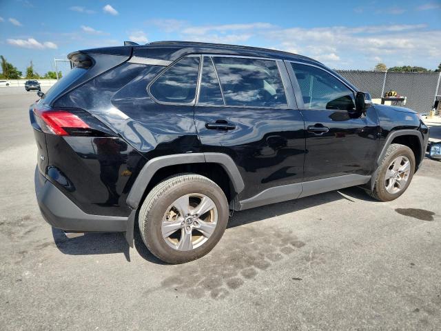 2T3W1RFV3SC310657 - 2025 TOYOTA RAV4 XLE 黑色 照片 3