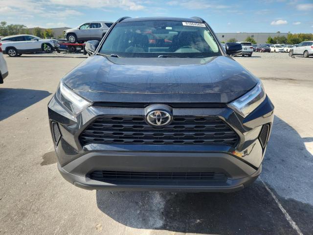2T3W1RFV3SC310657 - 2025 TOYOTA RAV4 XLE 黑色 照片 5