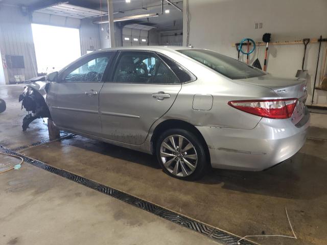 4T4BF1FK9GR584246 - 2016 TOYOTA CAMRY LE SILVER photo 2