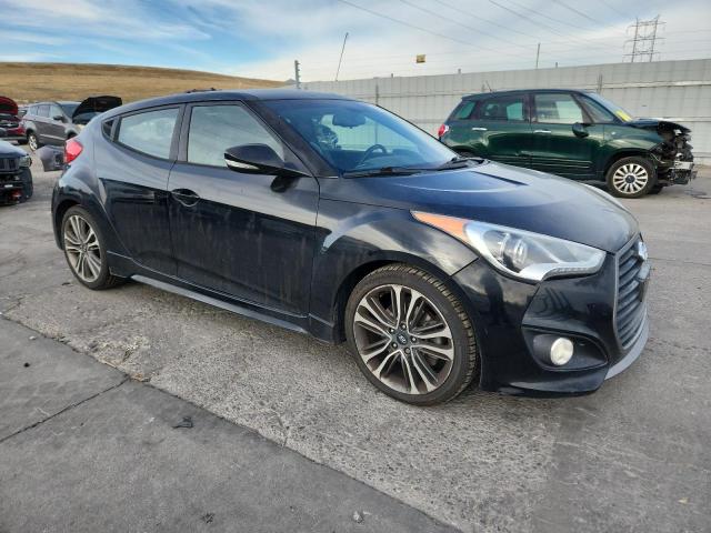 KMHTC6AE7GU255633 - 2016 HYUNDAI VELOSTER TURBO BLACK photo 4