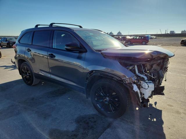 5TDKZRFH2KS326091 - 2019 TOYOTA HIGHLANDER SE 灰色 照片 4
