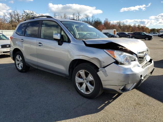 JF2SJADC3GH415746 - 2016 SUBARU FORESTER 2.5I PREMIUM SILVER photo 4