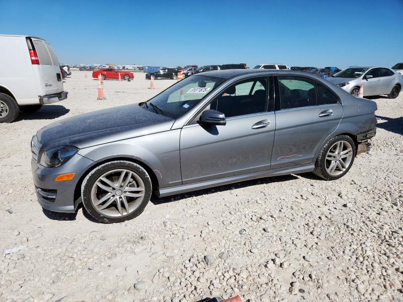 2013 MERCEDES-BENZ C 250, 