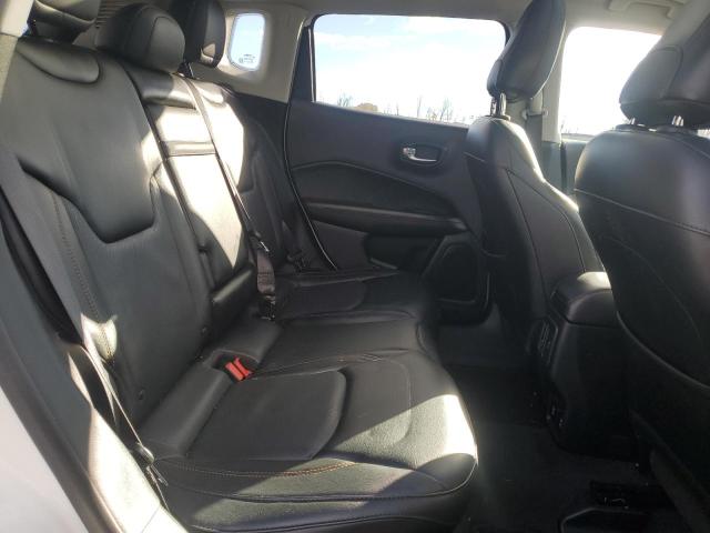 3C4NJDCBXJT234335 - 2018 JEEP COMPASS LIMITED 白色 照片 11