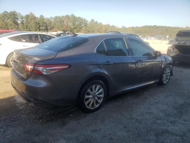 4T1C11AK8LU986385 - 2020 TOYOTA CAMRY LE GRAY photo 3