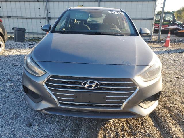3KPC24A33KE059108 - 2019 HYUNDAI ACCENT SE Gri fotoğraf 5