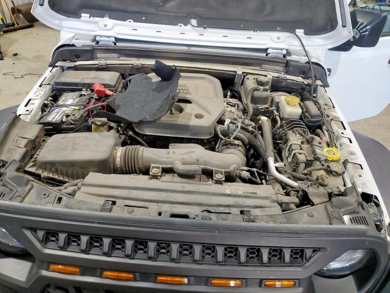 1C4HJXDN0JW215522 - 2018 JEEP WRANGLER U SPORT Blanco foto 11