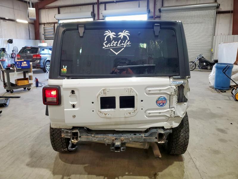 1C4HJXDN0JW215522 - 2018 JEEP WRANGLER U SPORT Blanco foto 6