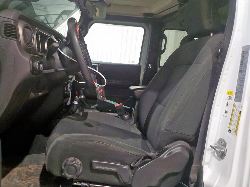 1C4HJXDN0JW215522 - 2018 JEEP WRANGLER U SPORT Blanco foto 7