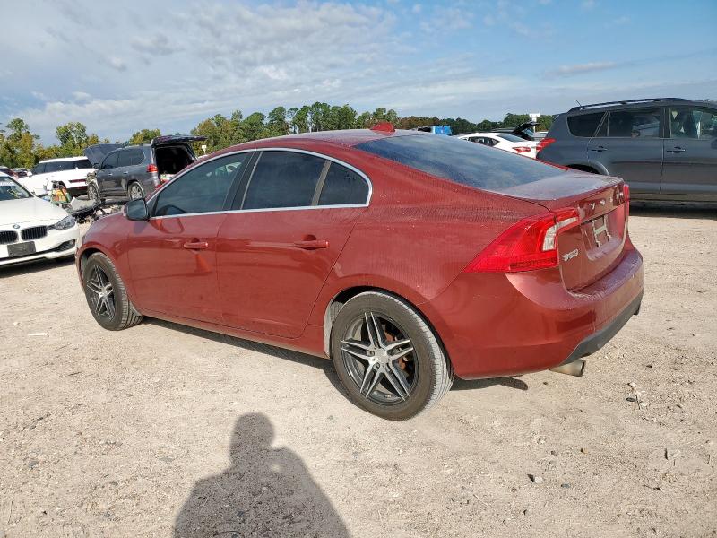 YV1612FS9D1228116 - 2013 VOLVO S60 T5 წითელი ფოტო 2