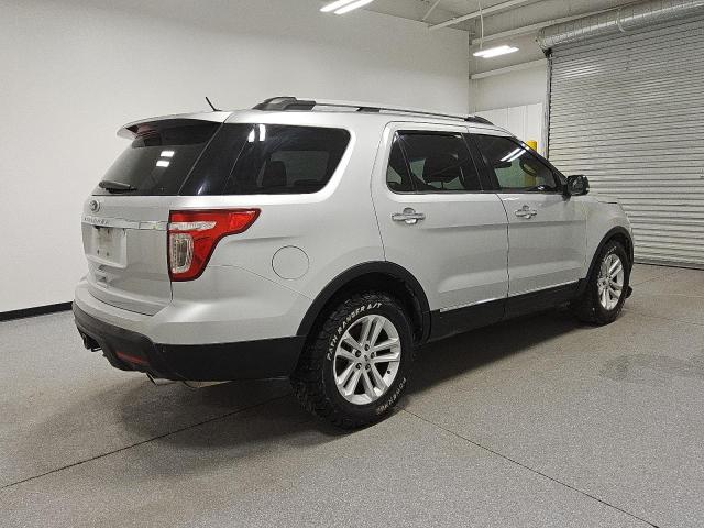1FM5K7D82DGC29930 - 2013 FORD EXPLORER XLT Gümüş foto 3