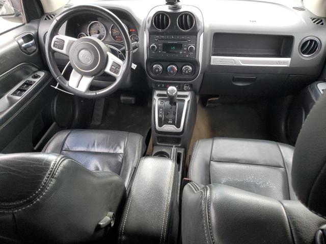 1C4NJDEB4GD789714 - 2016 JEEP COMPASS LATITUDE 灰色 照片 8