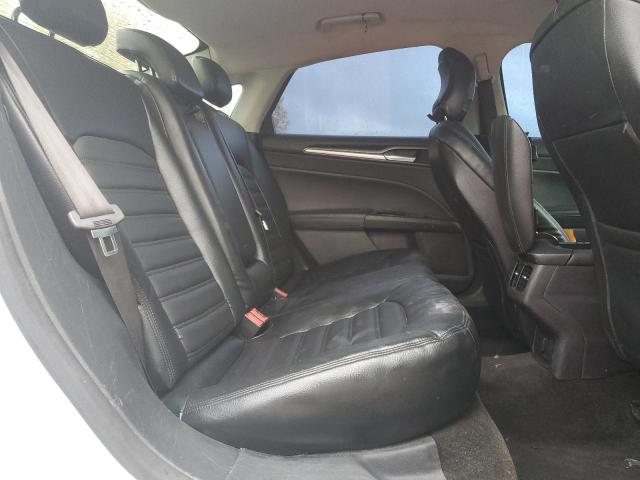 1FA6P0H79F5113440 - 2015 FORD FUSION SE თეთრი ფოტო 10