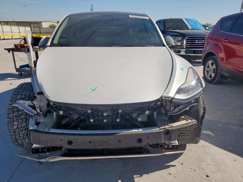 7SAYGDEF2NF341348 - 2022 TESLA MODEL Y WHITE photo 5