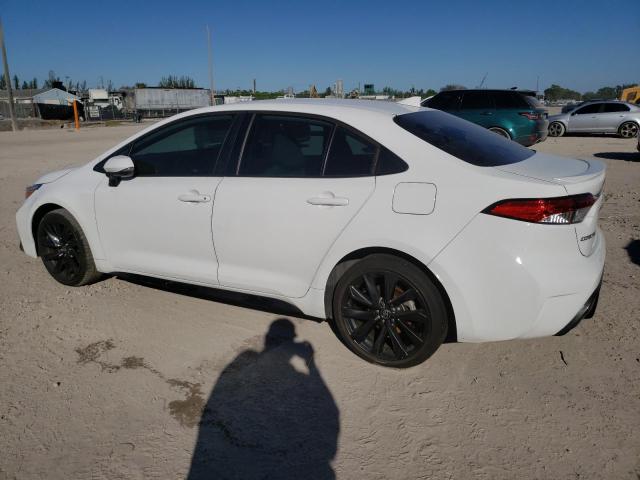 5YFS4MCE7RP180009 - 2024 TOYOTA COROLLA SE Weiß Foto 2